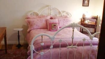 Albury Cottages - Events Australia 4