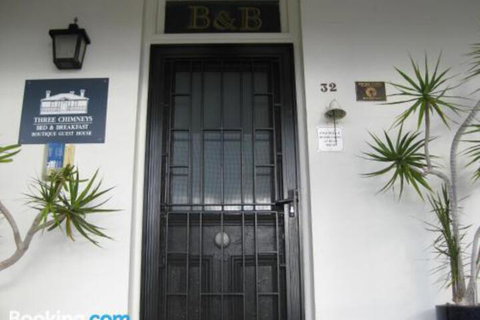 Three Chimneys Bed & Breakfast Boutique Guest House - Events Australia 3