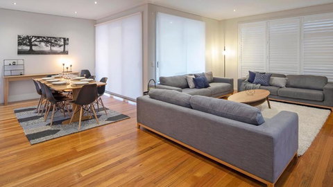 Alpine Snow Angels Retreat Luxurious Snowy Mountains Living - Events Australia 5