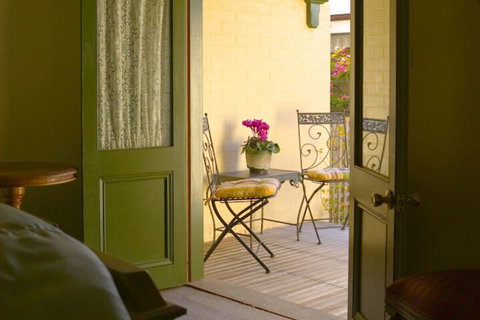 Foxgloves B & B - Events Australia 3