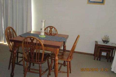 Anchor In - Accommodation Europe 4