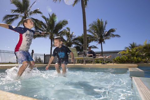 Sarina Beach Motel - Events Australia 3