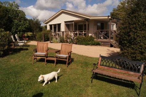 Emerald Hills Cottage - Events Australia 0