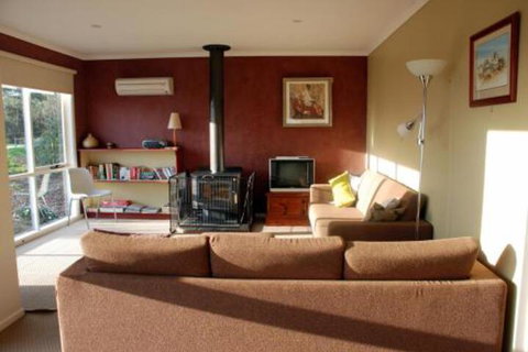 Emerald Hills Cottage - Events Australia 4