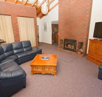 Derwent Retreat - Events Australia