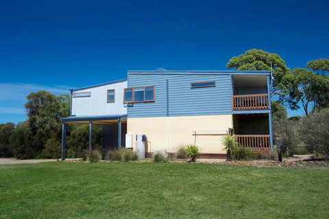 The Lakes Beachfront Holiday Park - Events Australia 5