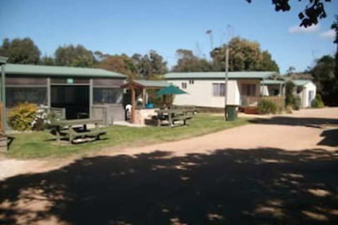 The Lakes Beachfront Holiday Park - Events Australia 4