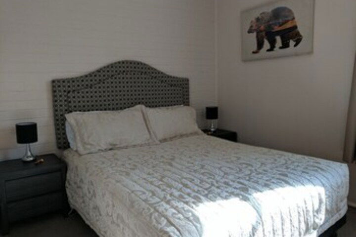 Piggoreet VIC Accommodation Europe