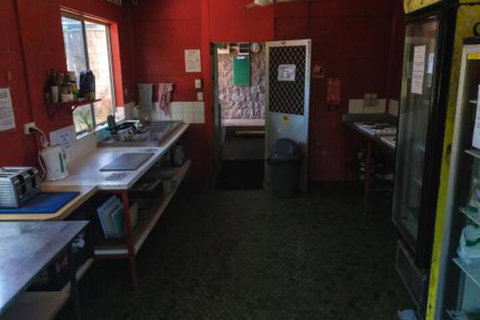 Palm Court Backpackers - Events Australia 5