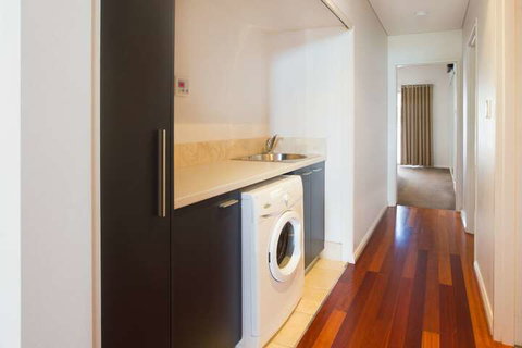 Central Avenue Apartments - Events Australia 5