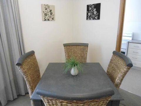 Ashwood Apartment Bellerive - Events Australia 1