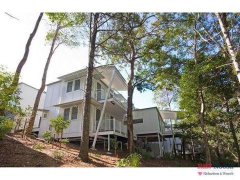 14 Little Cove Road - Events Australia 1