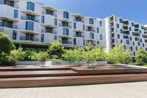 Racecourse Space Pop Up - Events Australia 5