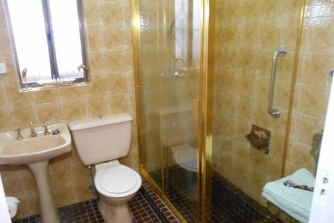 Cronulla Cottage B & B - Accommodation Europe 3
