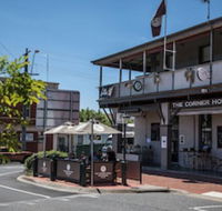 Corner Hotel Alexandra - Accommodation Europe