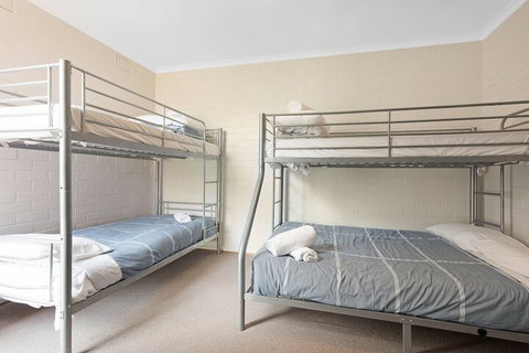 Whalevue - Events Australia 7