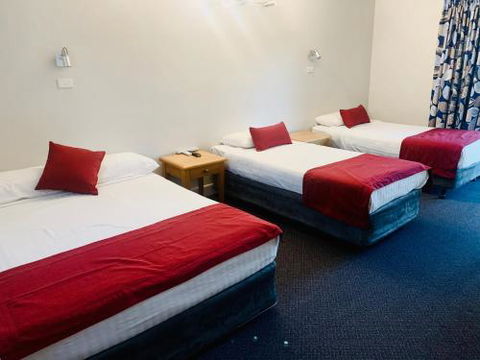 Lake Munmorah Motel - Events Australia 6