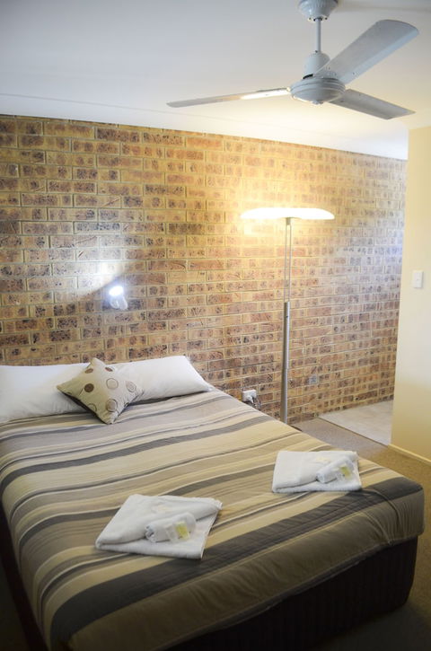 Golden Beach Motor Inn - Events Australia 5