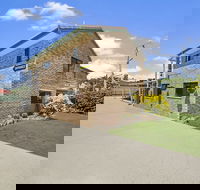 Golden Beach Motor Inn - Events Australia