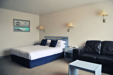 Sunrise Devonport - Events Australia 5