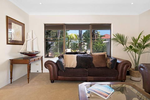 Cronulla Beach House B&B - Accommodation Europe 6