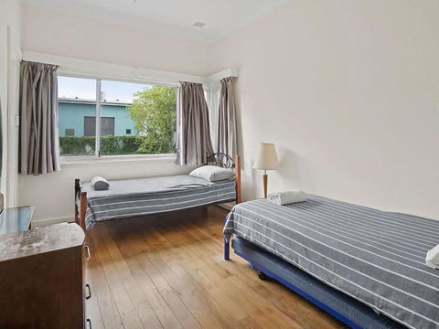 Busselton River Cottage - Tourism Bookings 1