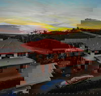 Dunelm House Bed and Breakfast - Events Australia