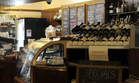 Bon Amici Wine Bar & Cafe - Tourism Bookings 7