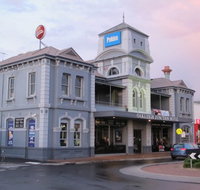 Oakleigh Junction Hotel - Events Australia