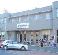 Oscar's Hotel and Cafe Bar - Tourism Bookings