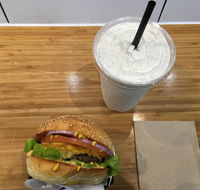 Between 2 Buns - Events Australia