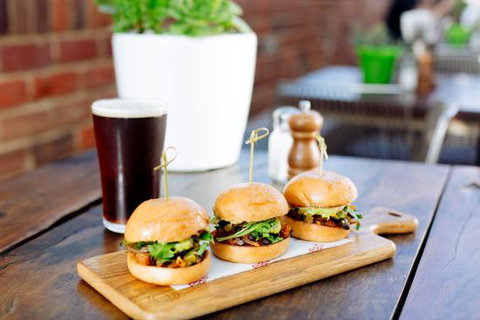 American Hotel Echuca - Events Australia 0