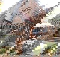 L'Auberge - Events Australia