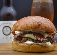 Monroe's Burgers  Beers - Tourism Bookings
