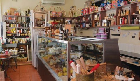 Mulberry's Delicatessen - Tourism Bookings 0