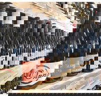 Red Hill Wine Collective - Accommodation Europe