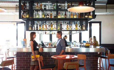 Roadhouse Bar & Grill - Events Australia 4