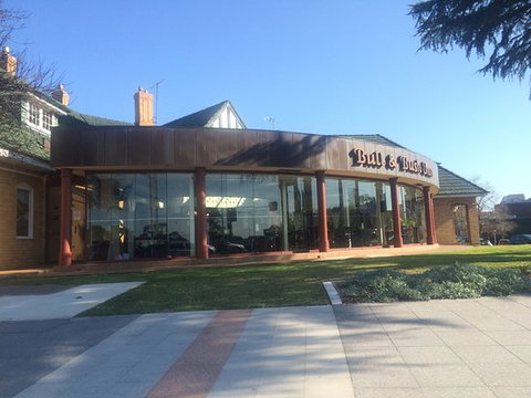 Bull & Bush Hotel - Tourism Bookings 0