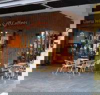 Gloria Jeans - Tourism Bookings