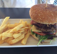 Jules by the Lake Cafe - Events Australia