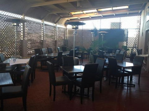 Albany's Indian Tandoori Restaurant - Accommodation Europe 0