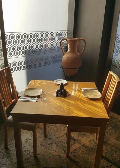 Antiquity Greek Restaurant - Accommodation Europe 3