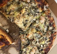 Julio's Pizza Bar Dapto - Events Australia