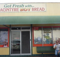 MacIntyre Hot Bread Shop - Accommodation Europe