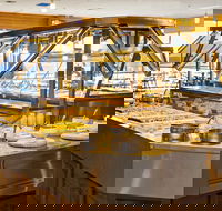 The Bowlo Bistro - Accommodation Europe