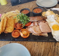 Warnies Cafe - Events Australia