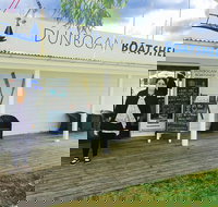 Dunbogan Boat Shed - Tourism Bookings