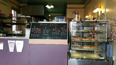 Mal's Pizza Bite - Events Australia 0