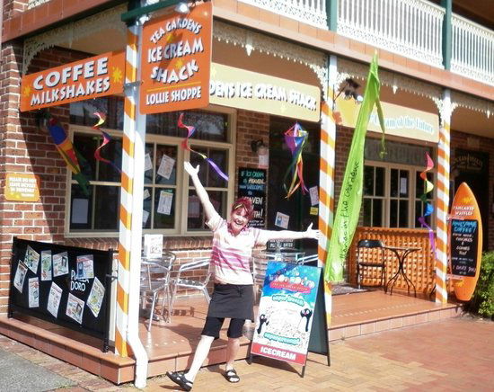 Tea Gardens NSW Tourism Bookings