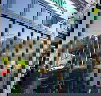 Oneyada Cafe - Events Australia